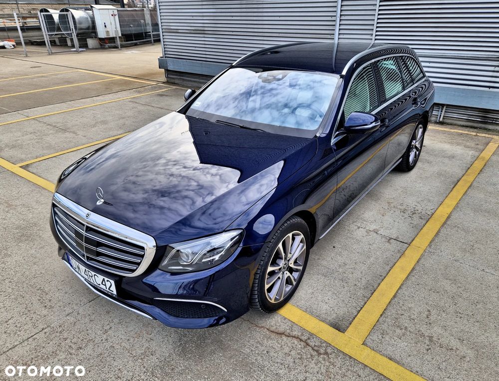 Mercedes-Benz Klasa E 450 4Matic 9G-TRONIC Exclusive - 14