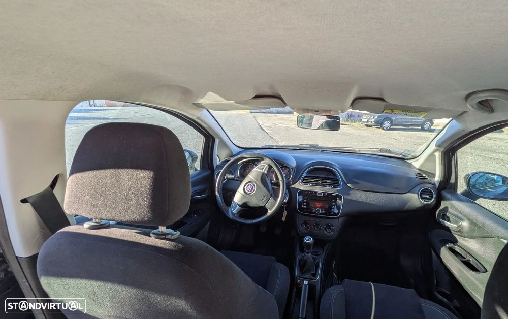 Fiat Punto 1.2 Lounge S&S - 16