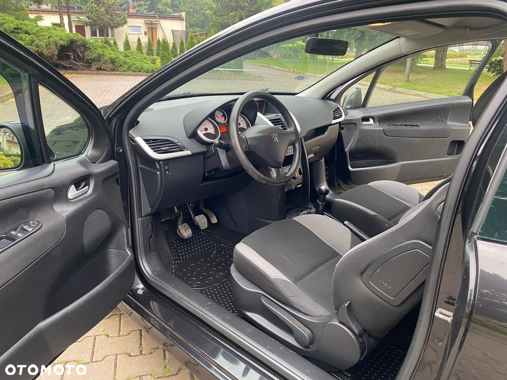 Peugeot 207 95 VTi Urban Move - 9