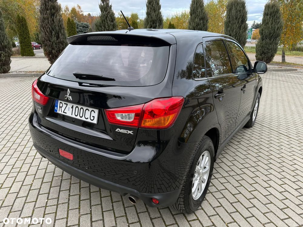 Mitsubishi ASX 1.6 Invite - 11