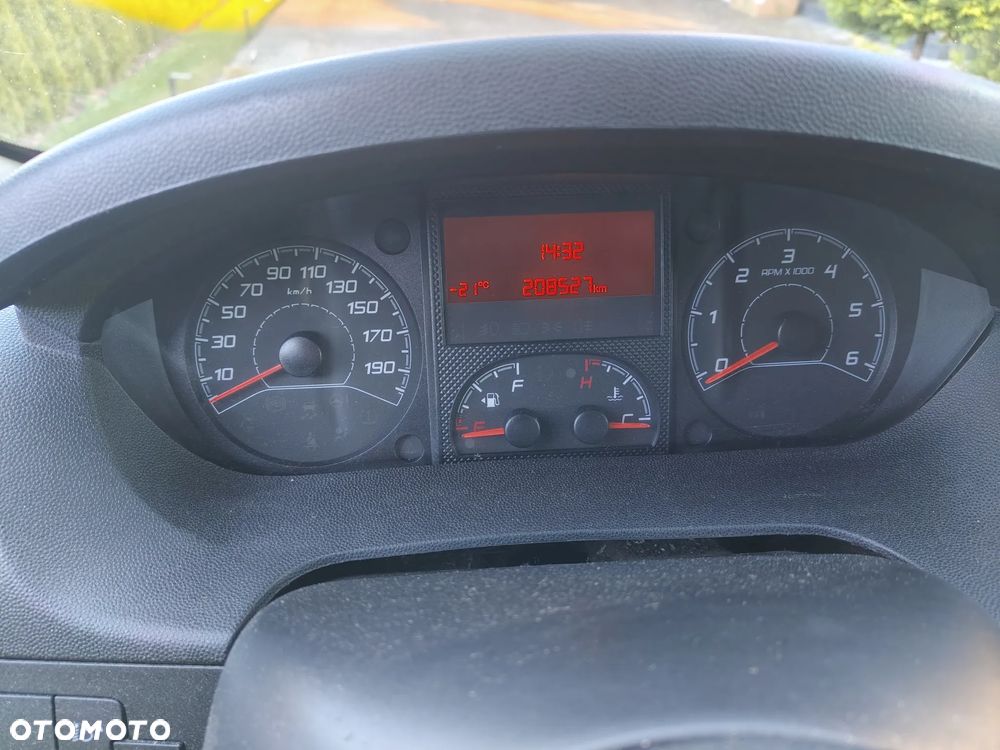 Peugeot BOXER - 13