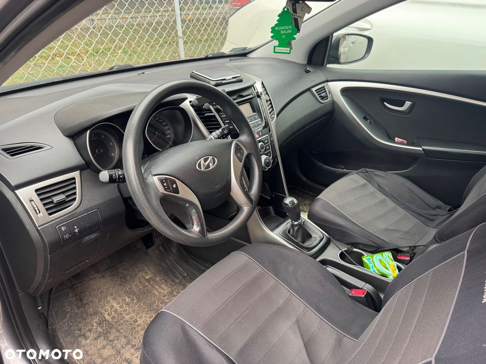 Hyundai i30 1.6 CRDi Classic - 3