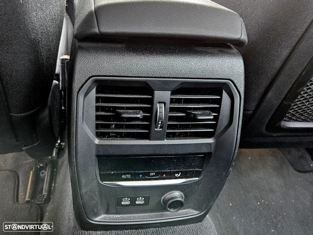 BMW 330 e Corporate Edition Auto - 13