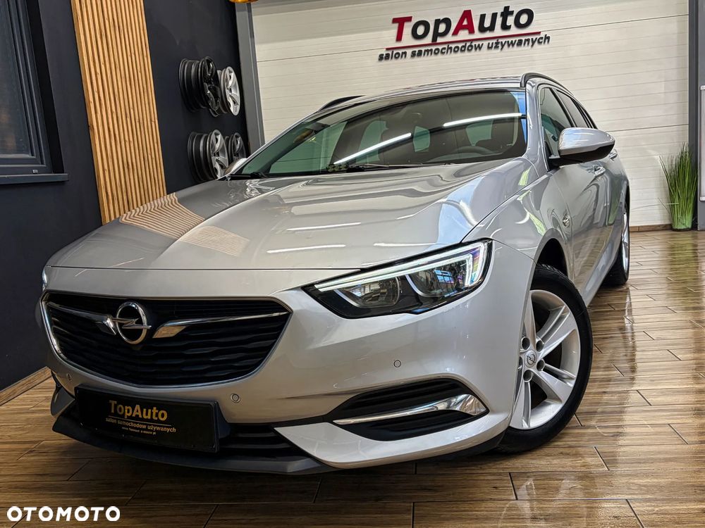 Opel Insignia - 1