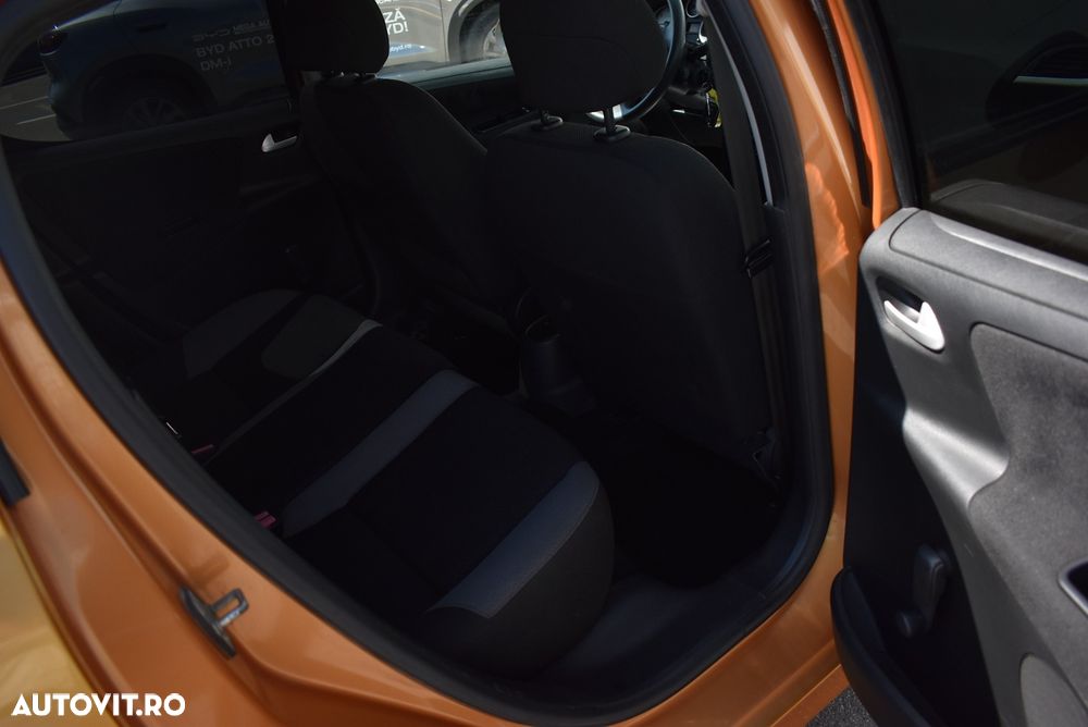 Peugeot 207 1.4E 16V Trendy - 18