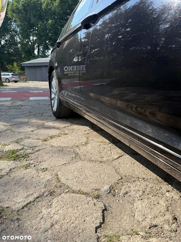 Volkswagen Passat Variant 2.0 TDI SCR DSG Business - 3