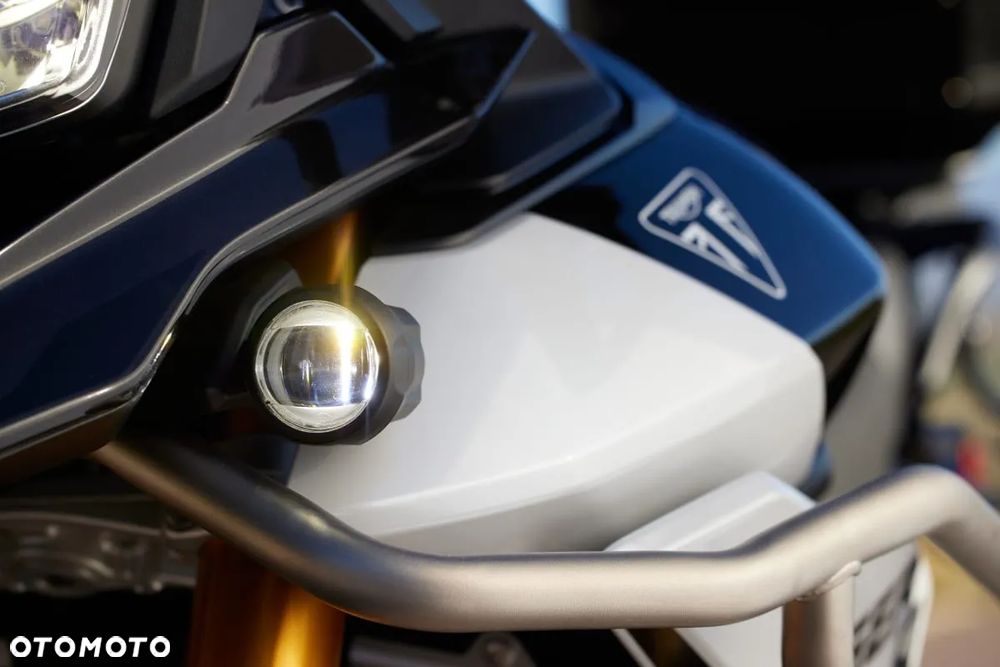 Triumph Tiger - 9