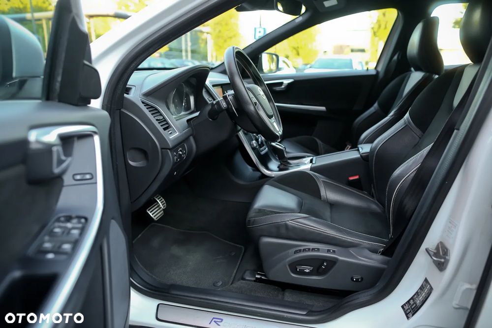 Volvo XC 60 D4 Geartronic RDesign - 19