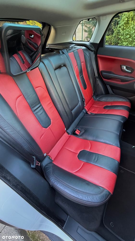 Land Rover Range Rover Evoque - 15
