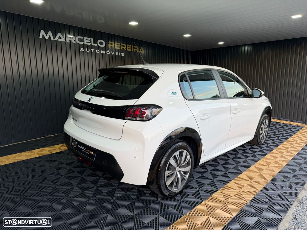 Peugeot e-208 50 kWh Active Pack - 7