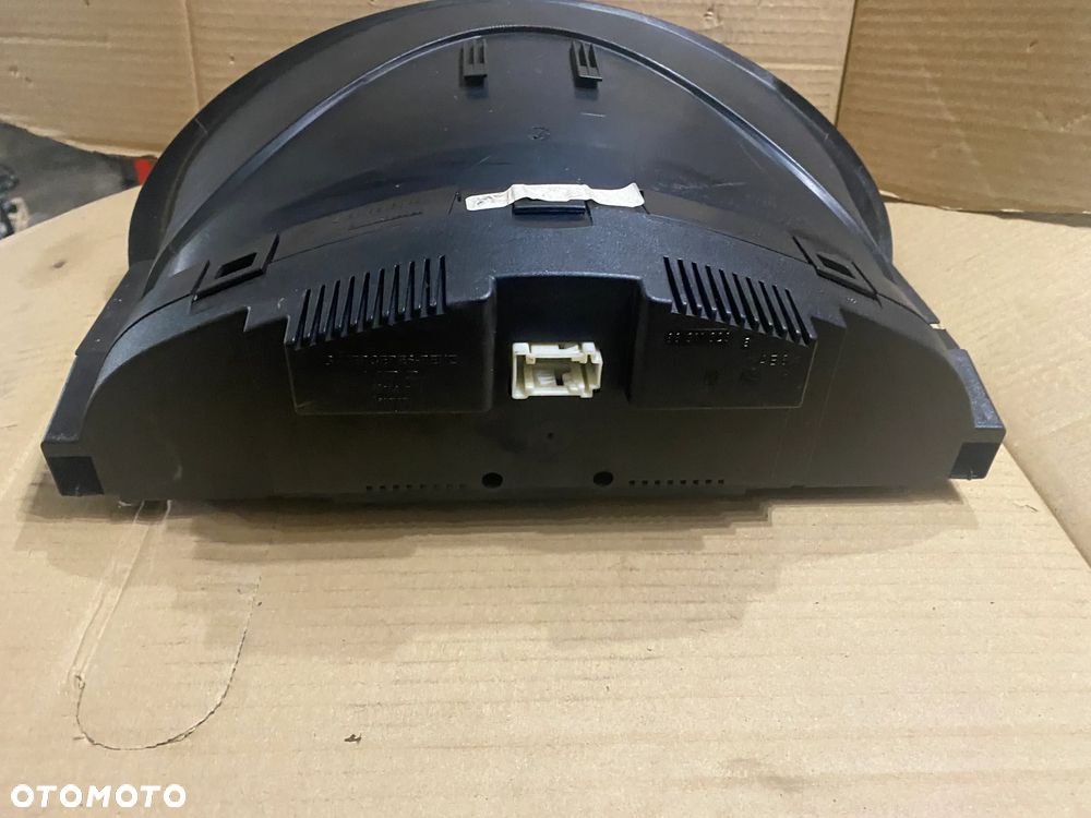 LICZNIK ZEGARY MERCEDES C W203 A2035403911 - 9