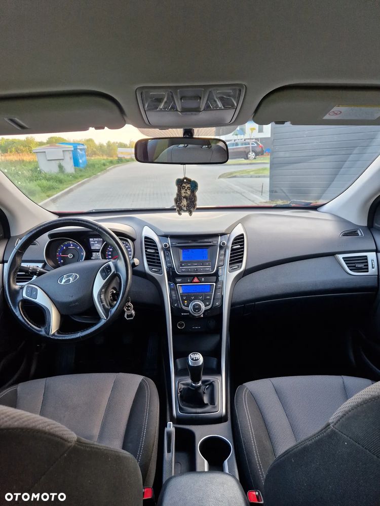 Hyundai i30 1.6 CRDi Classic - 11