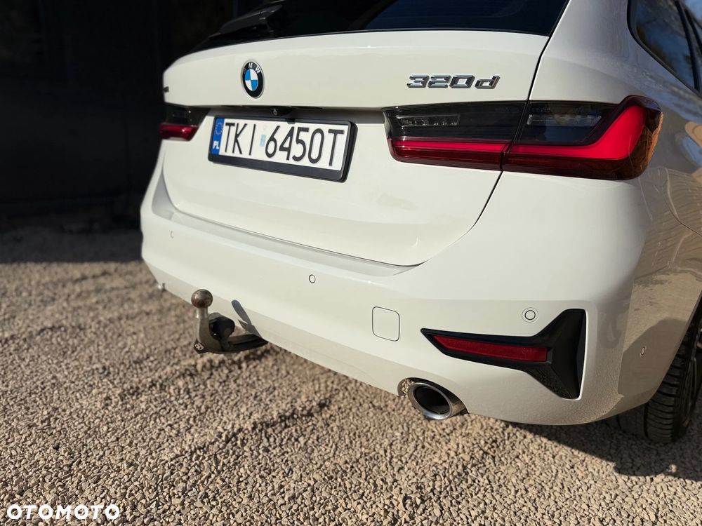 BMW Seria 3 320d xDrive Sport Line Shadow - 40