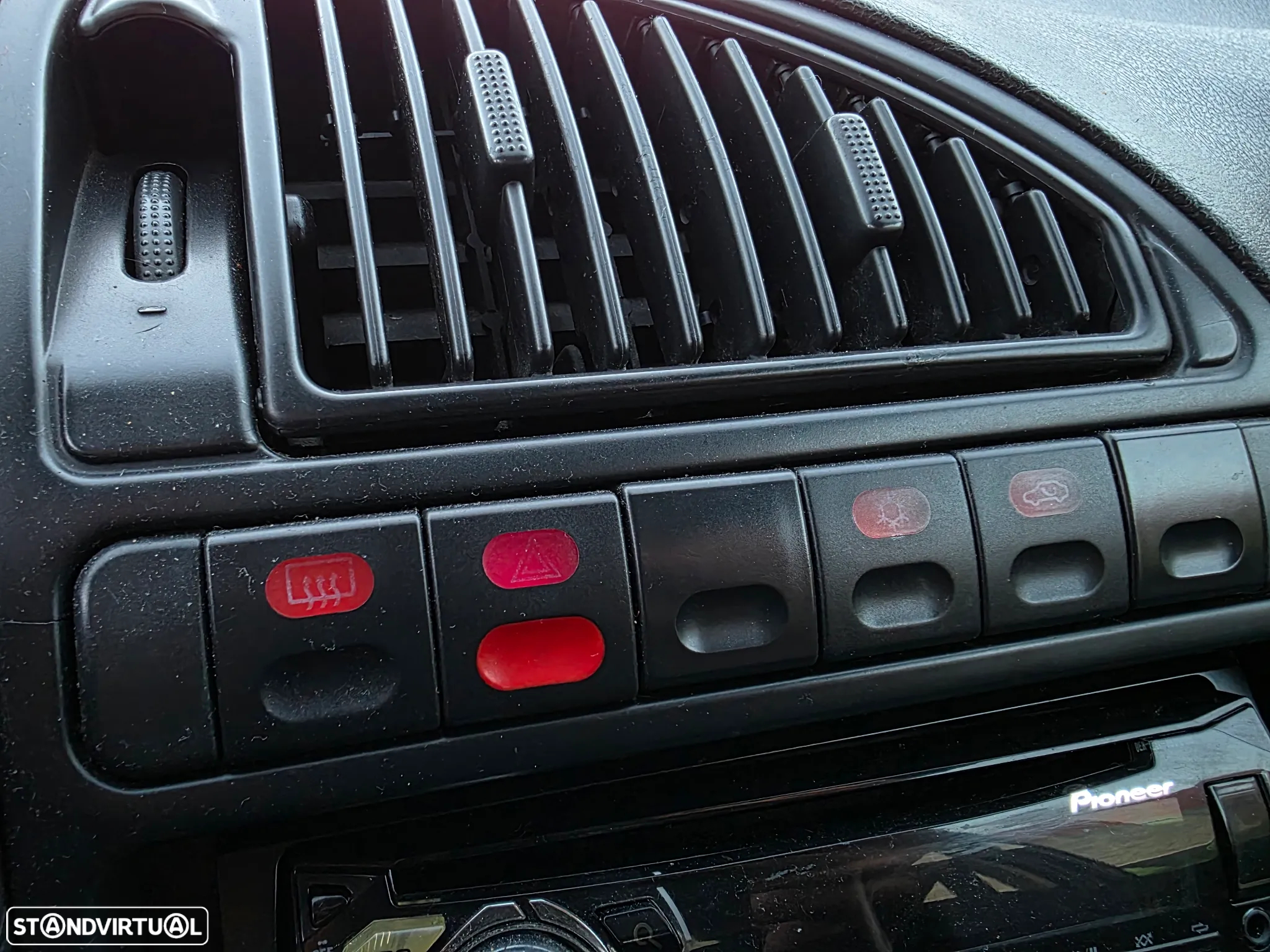 Citroën Saxo 1.6i 16V Cup - 9