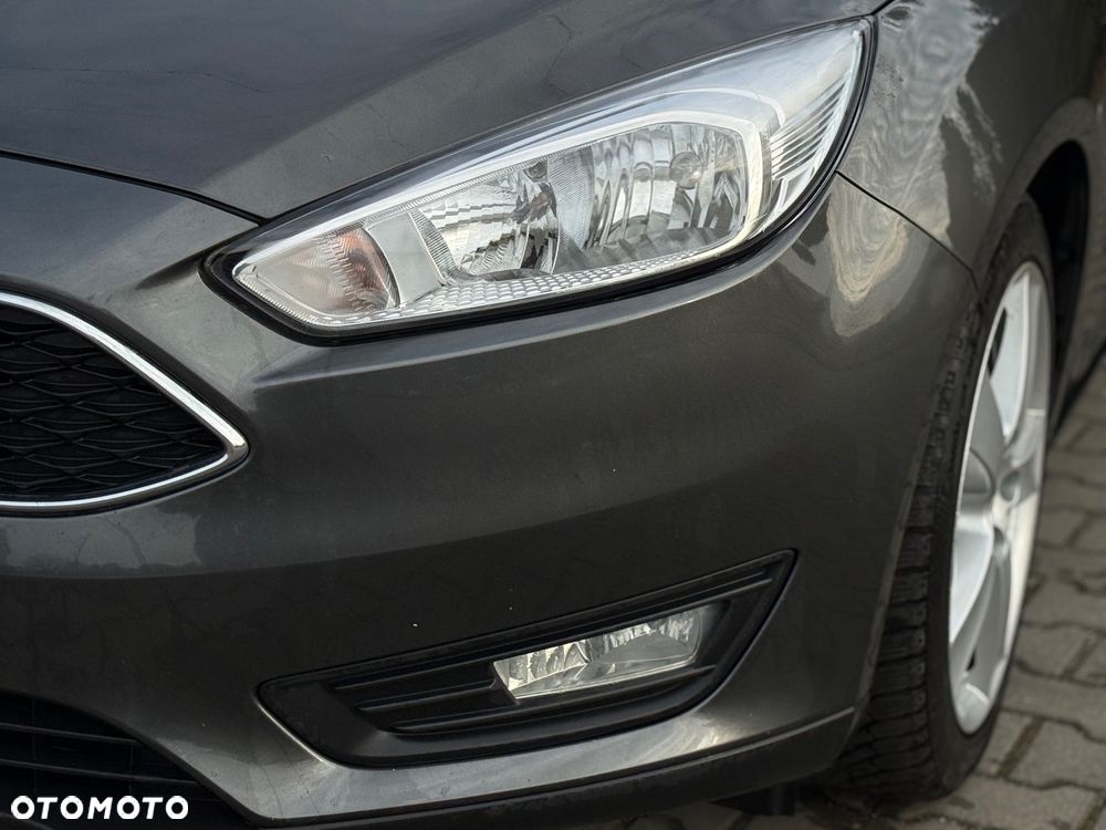Ford Focus 1.0 EcoBoost Titanium - 5