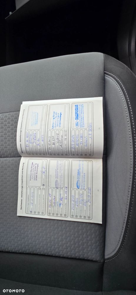 Ford Kuga 1.5 EcoBoost 2x4 Titanium - 36