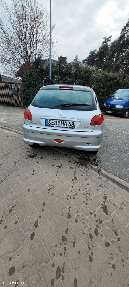 Peugeot 206 75 JBL - 38