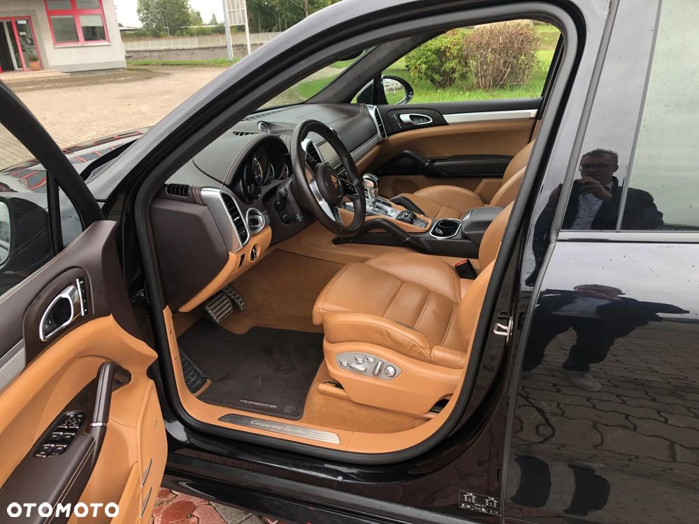Porsche Cayenne - 13