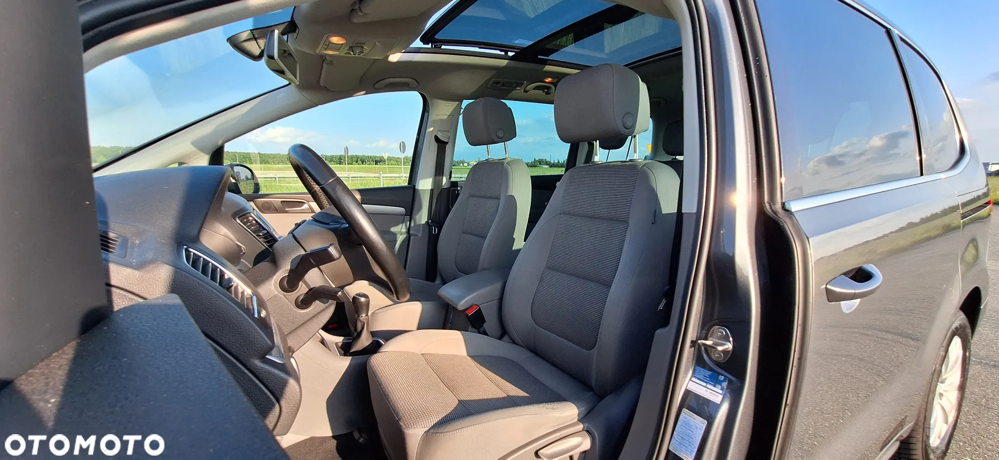 Volkswagen Sharan 2.0 TDI Comfortline - 8