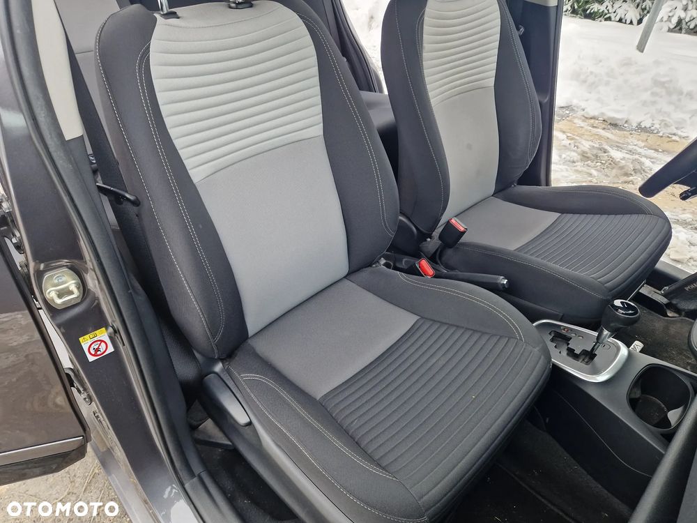 Toyota Yaris 1.5 Premium CVT - 24