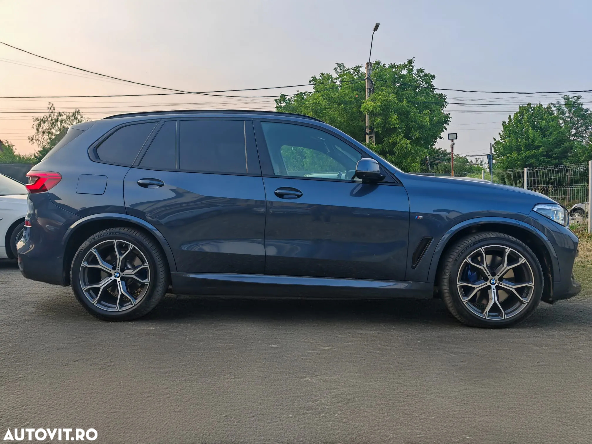 BMW X5 xDrive40i - 34