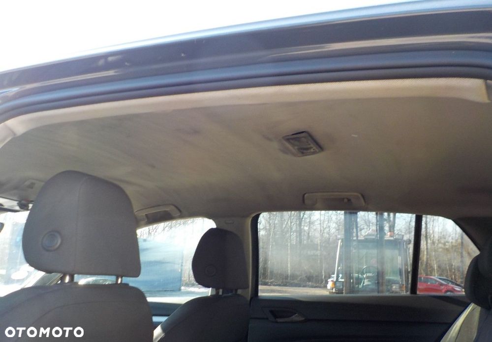 Volkswagen Golf - 27