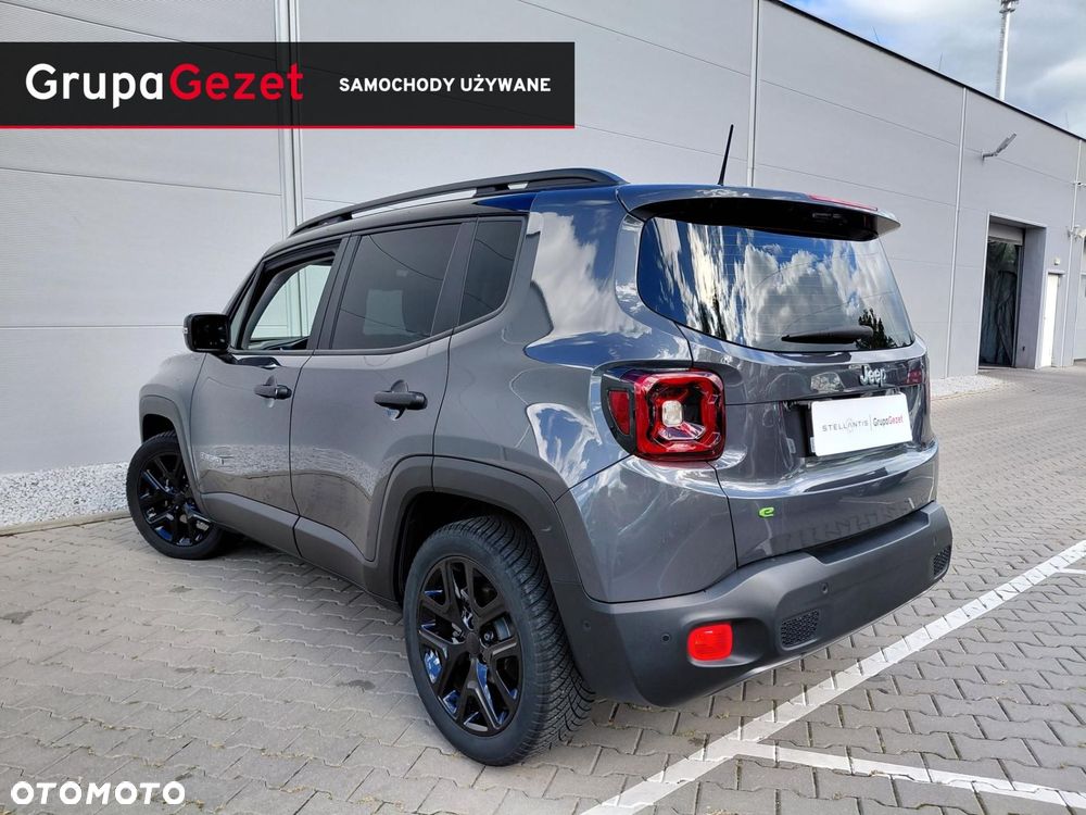 Jeep Renegade - 21