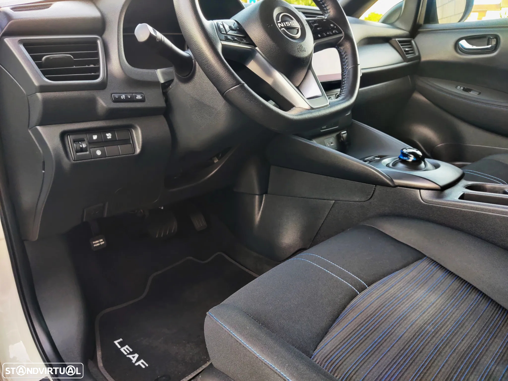 Nissan Leaf 40 kWh ACENTA - 18