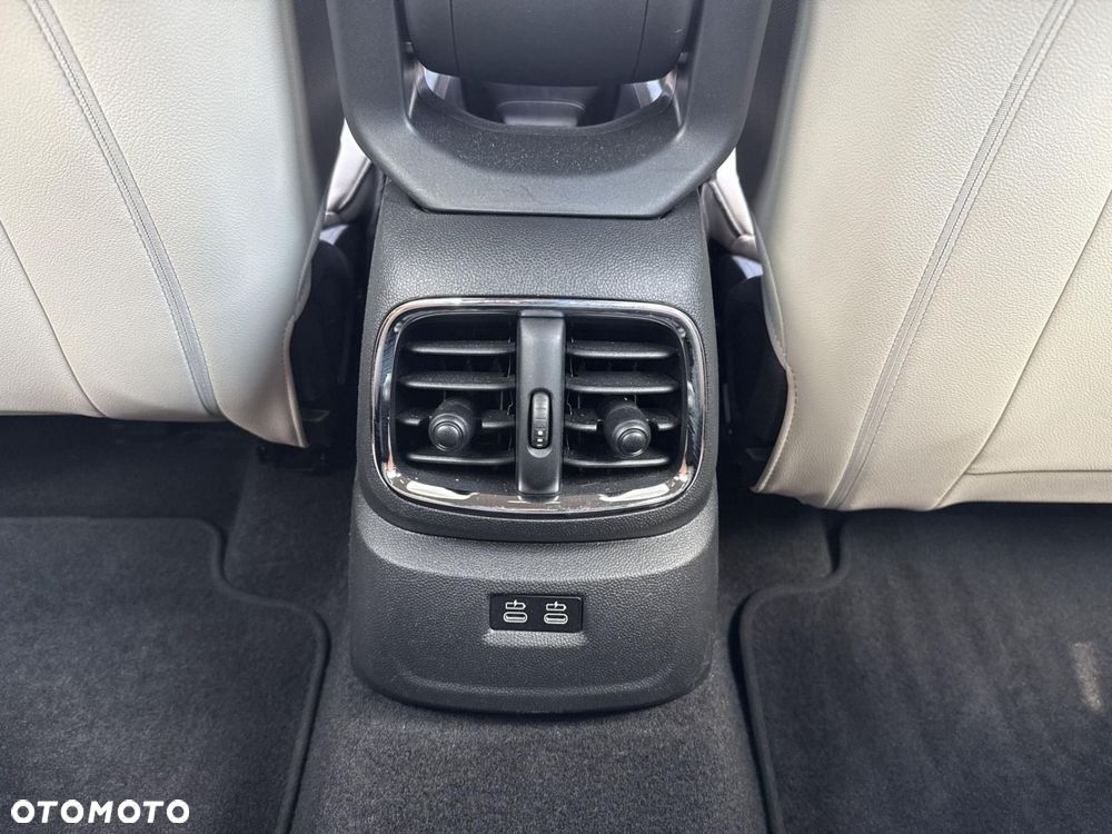 MINI John Cooper Works ALL4 sport - 28