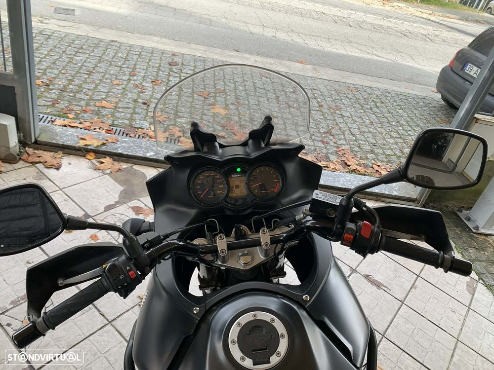 Suzuki DL VStrom 650 - 5