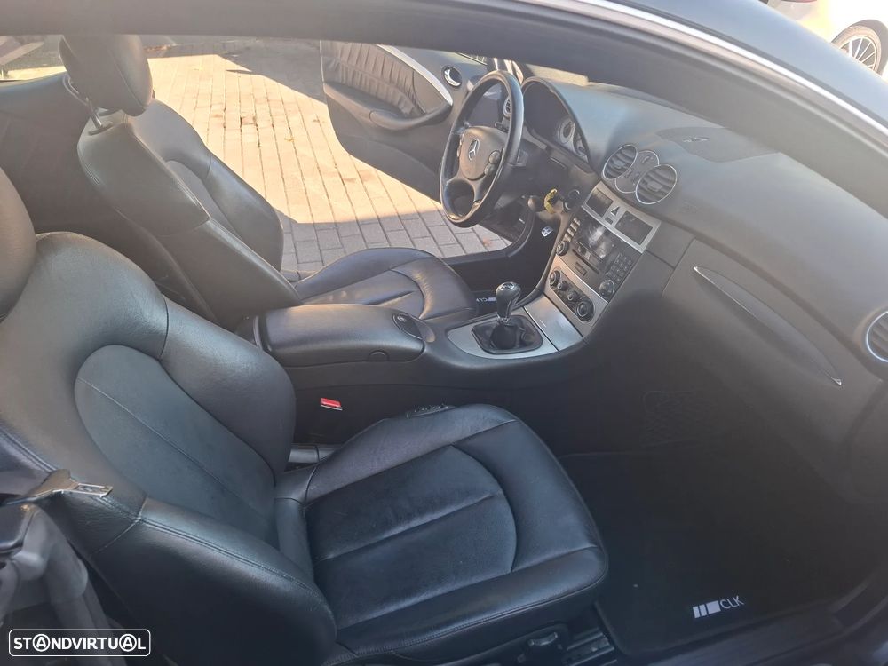 Mercedes-Benz CLK 220 CDI Avantgarde - 12