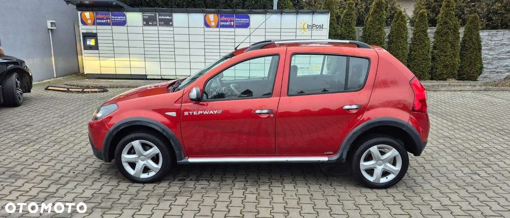 Dacia Sandero Stepway 1.6 - 8