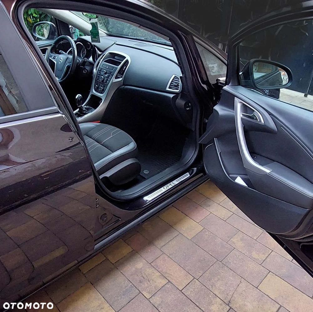 Opel Astra - 2
