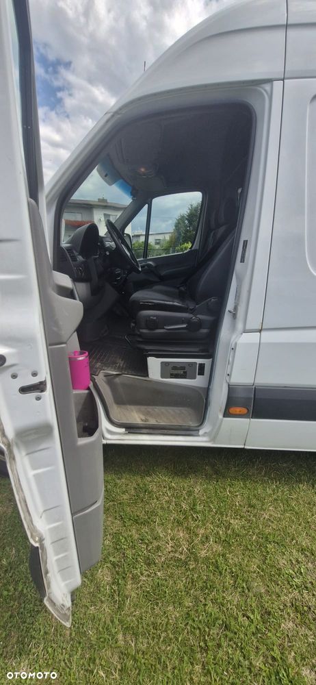Mercedes-Benz Sprinter - 7