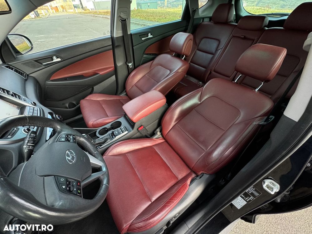 Hyundai Tucson 2.0 CRDI 4WD 6AT Luxury+ - 22