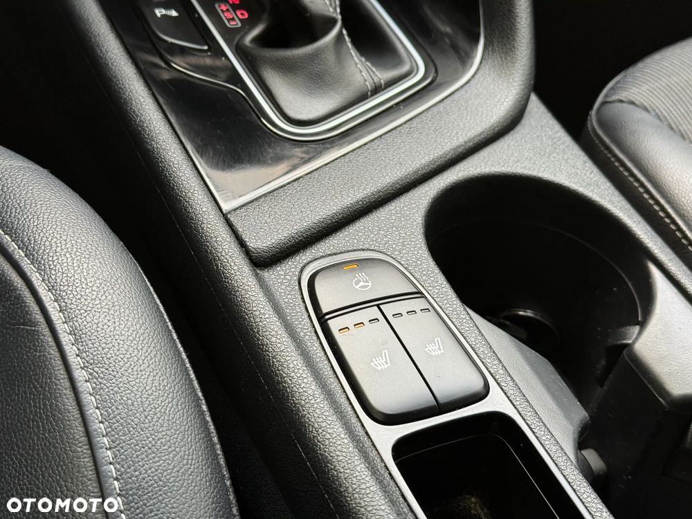 Kia Niro 1.6 GDI Hybrid XL - 27