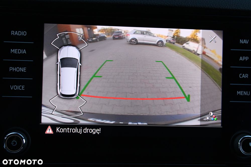 Skoda Karoq 2.0 TSI 4x4 Sportline DSG - 37