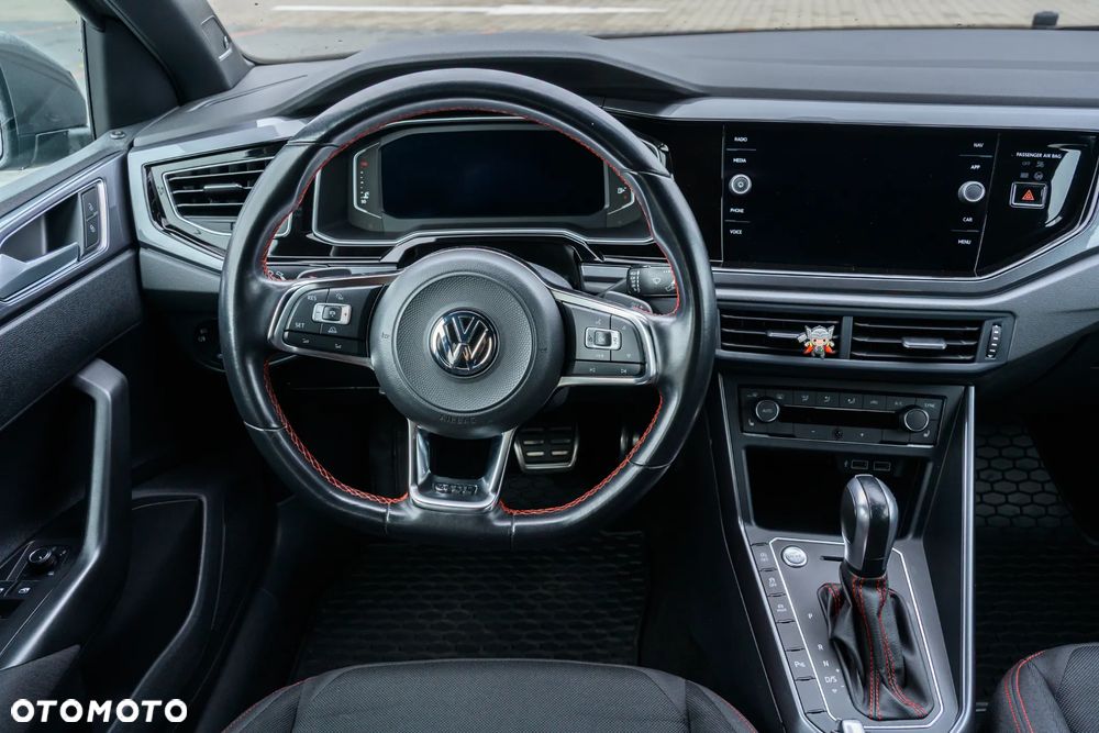 Volkswagen Polo 2.0 TSI GTI DSG - 8