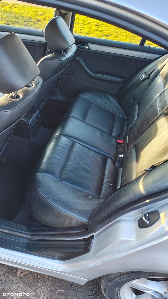 BMW Seria 3 325xi - 7