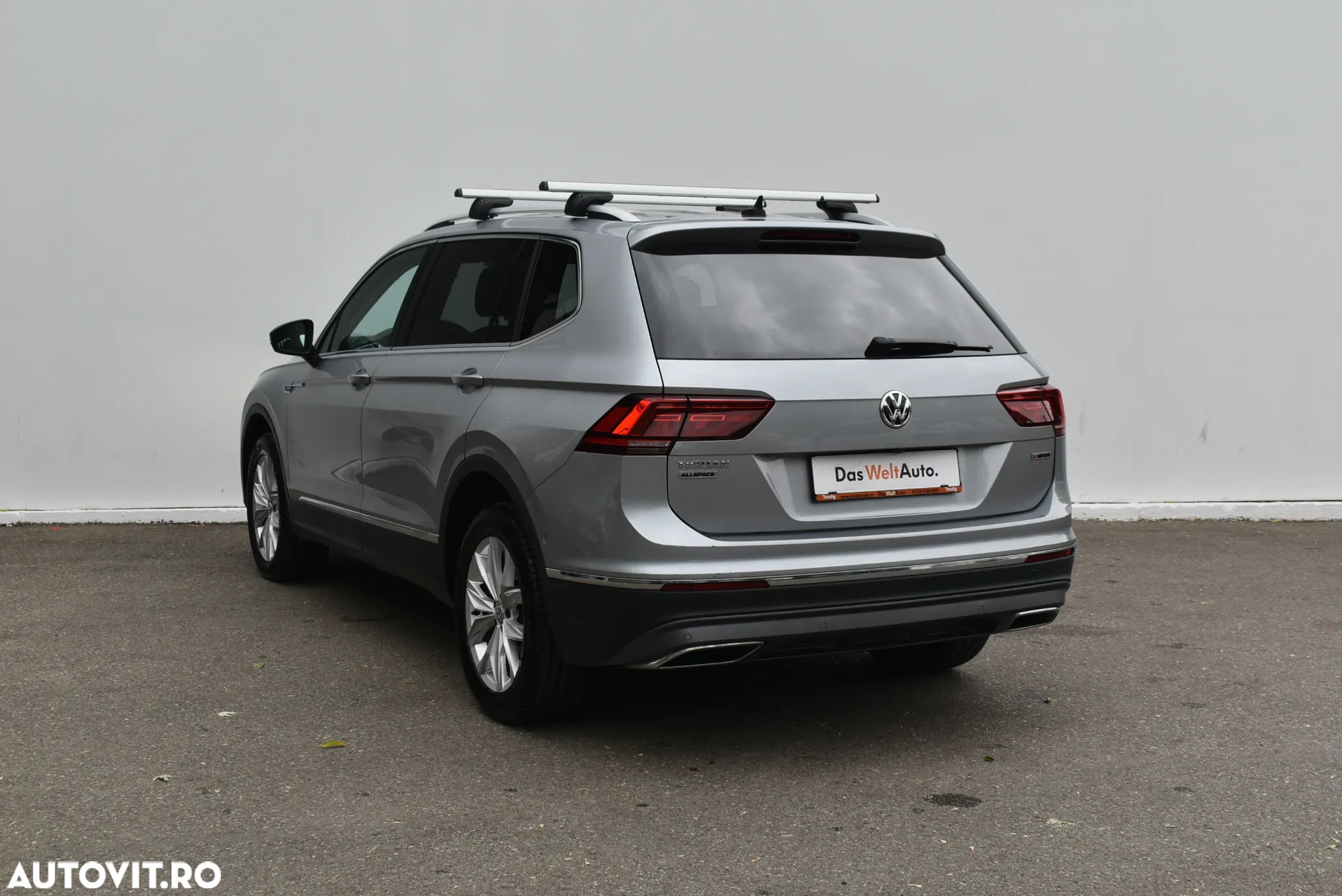 Volkswagen Tiguan - 5