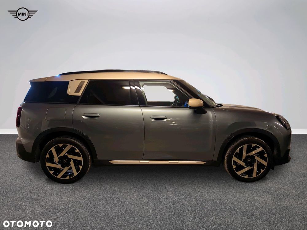 MINI Countryman C mHEV Linia Favoured - 4