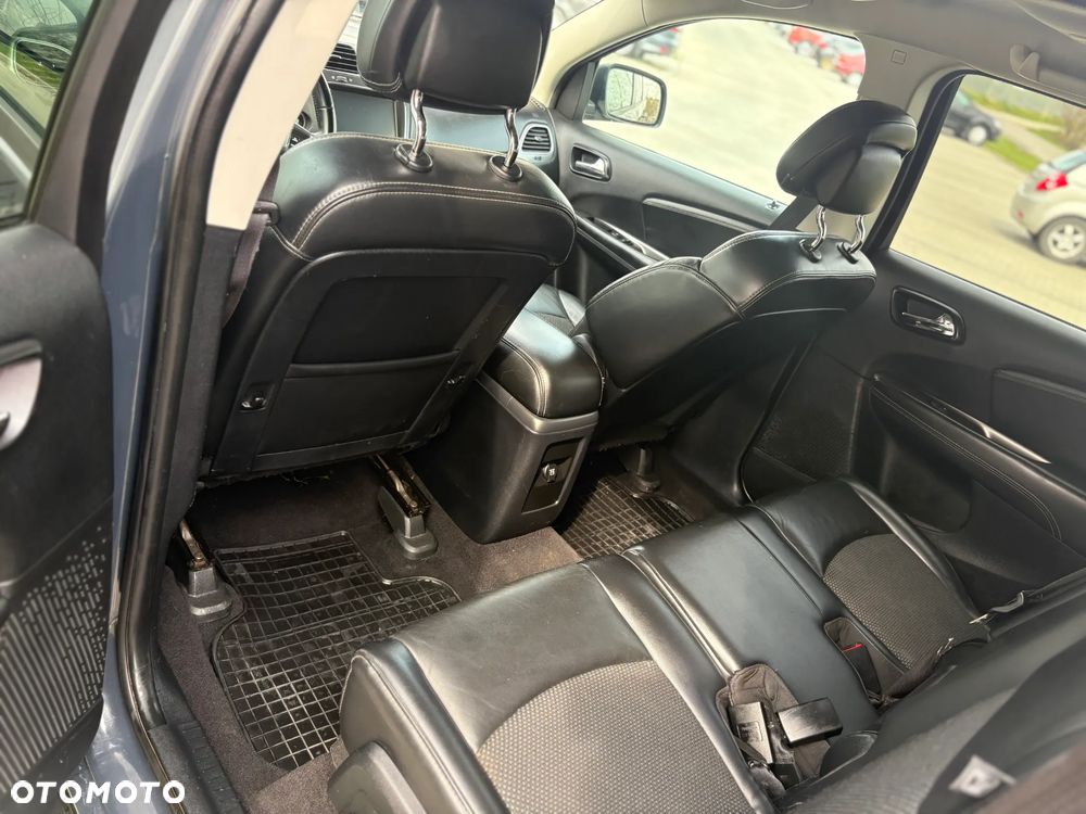 Dodge Journey - 9