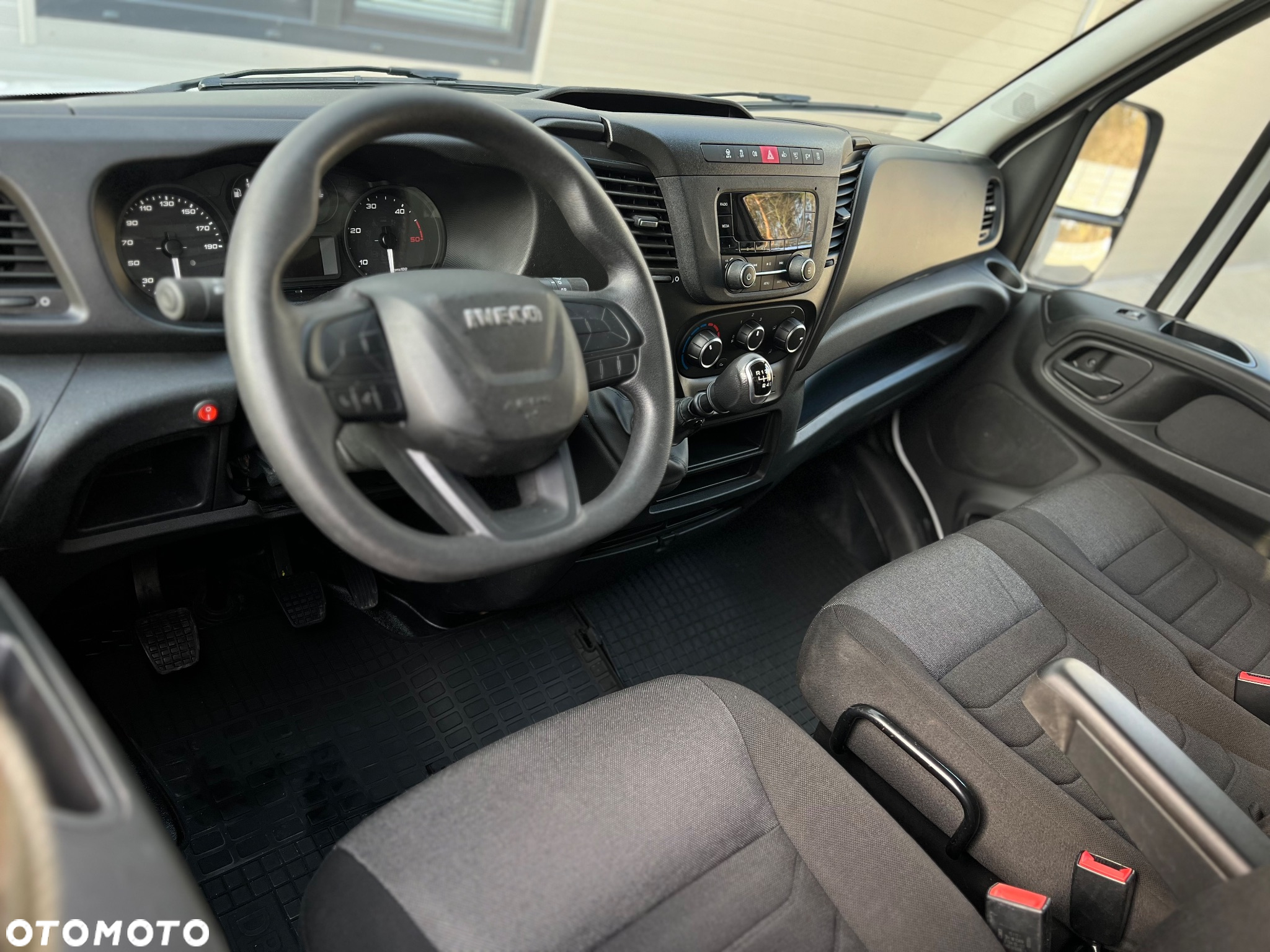Iveco Daily - 25