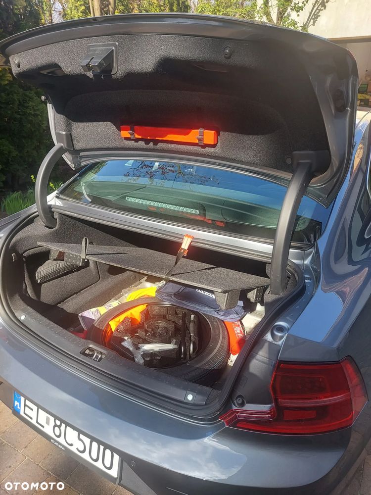 Volvo S90 D4 Momentum - 13