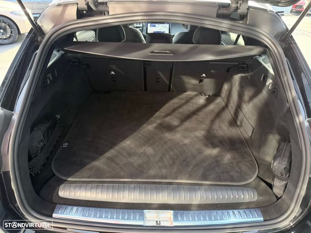 Mercedes-Benz E 300 e Station 9G-TRONIC AMG Line - 14