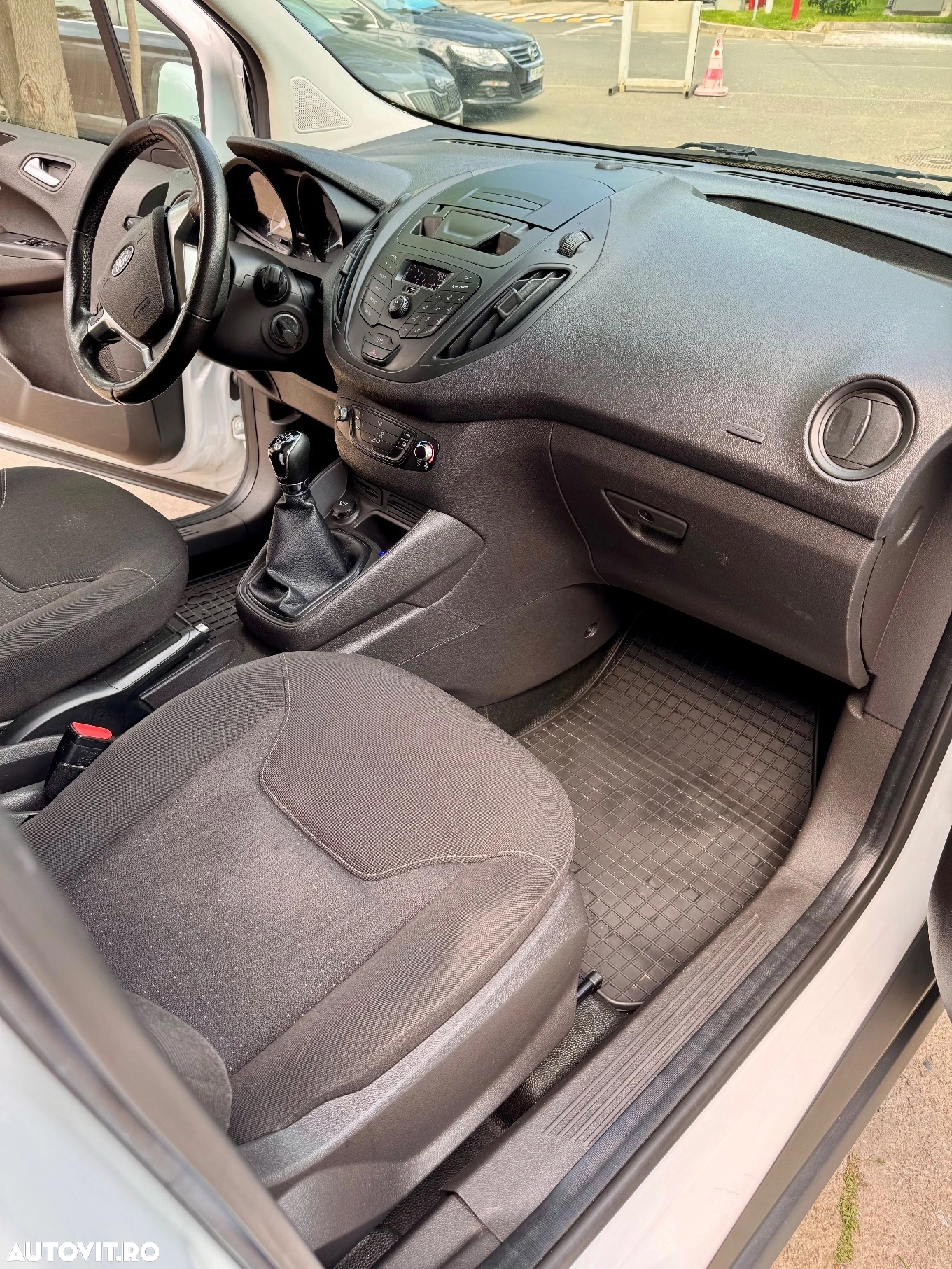 Ford TRANSIT COURIER - 15