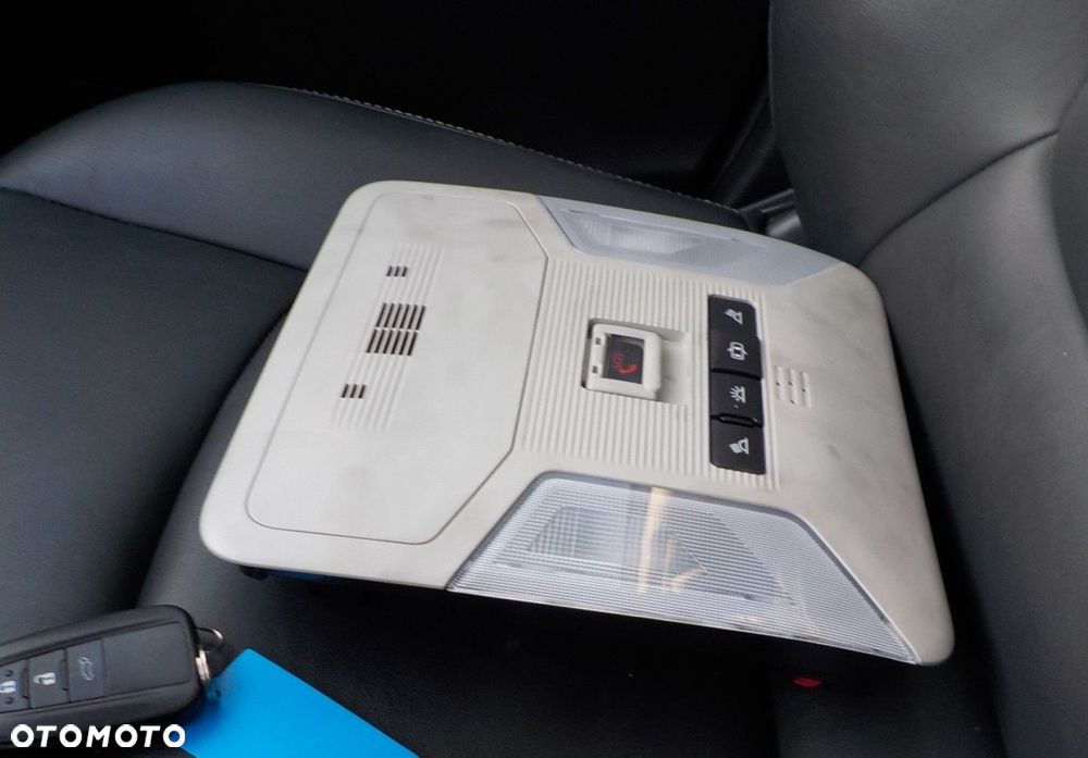 Toyota RAV4 - 26
