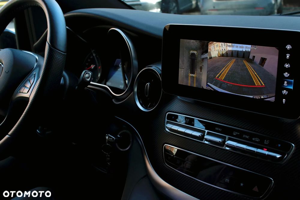 Mercedes-Benz Klasa V 300 d 4-Matic 9G-Tronic Avantgarde (ekstra d³) - 14