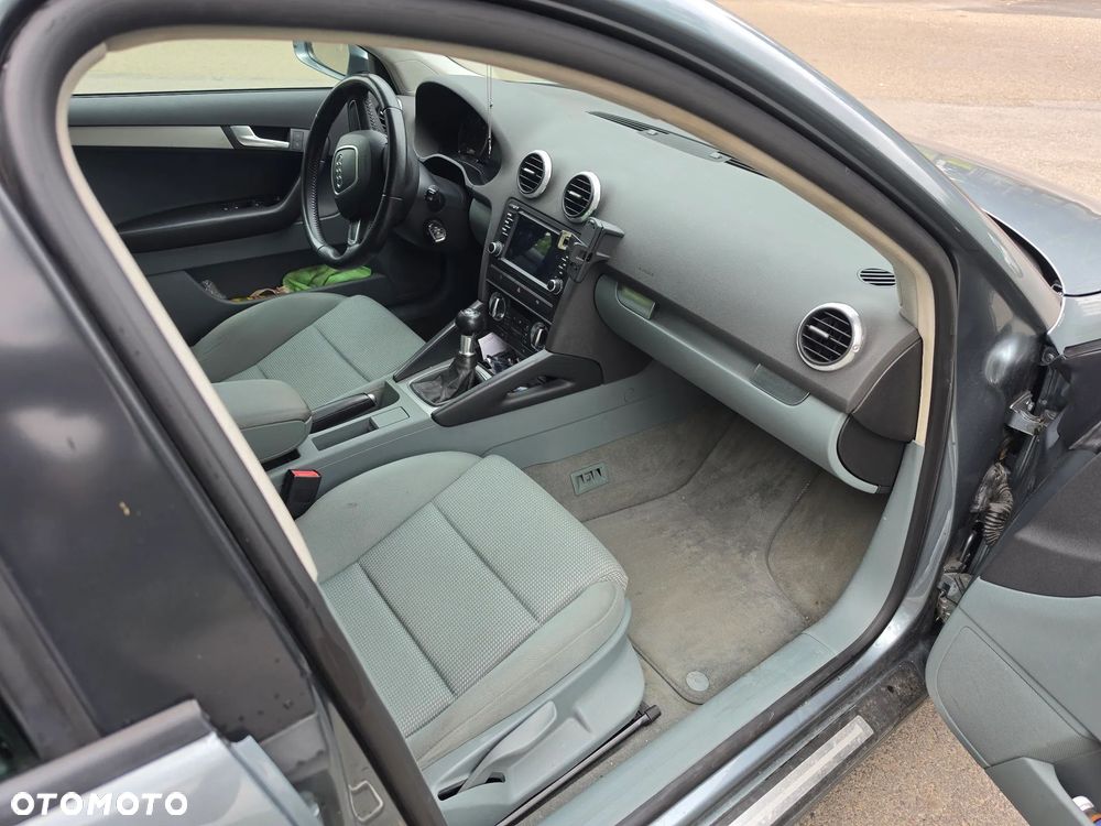 Audi A3 Sportback - 10