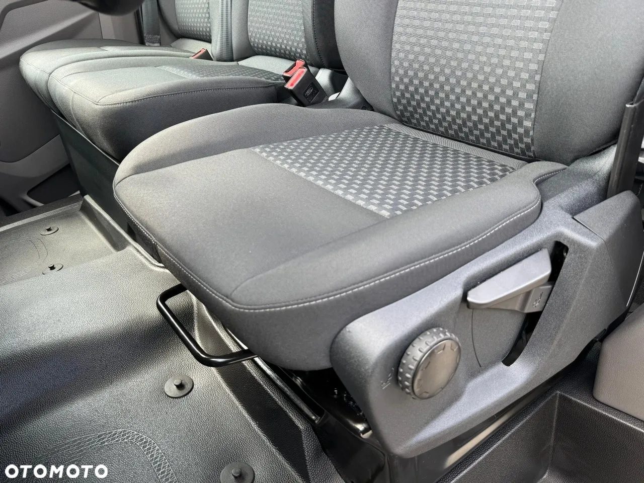 Ford Transit - 10